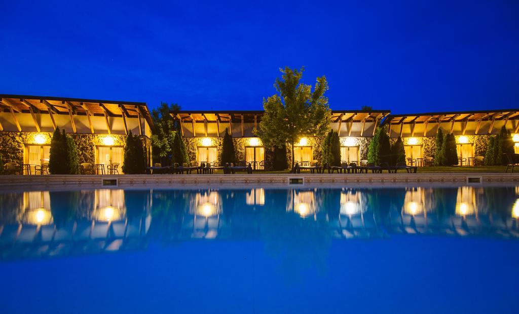 Golf Hotel Pianu Pianu de Jos Экстерьер фото