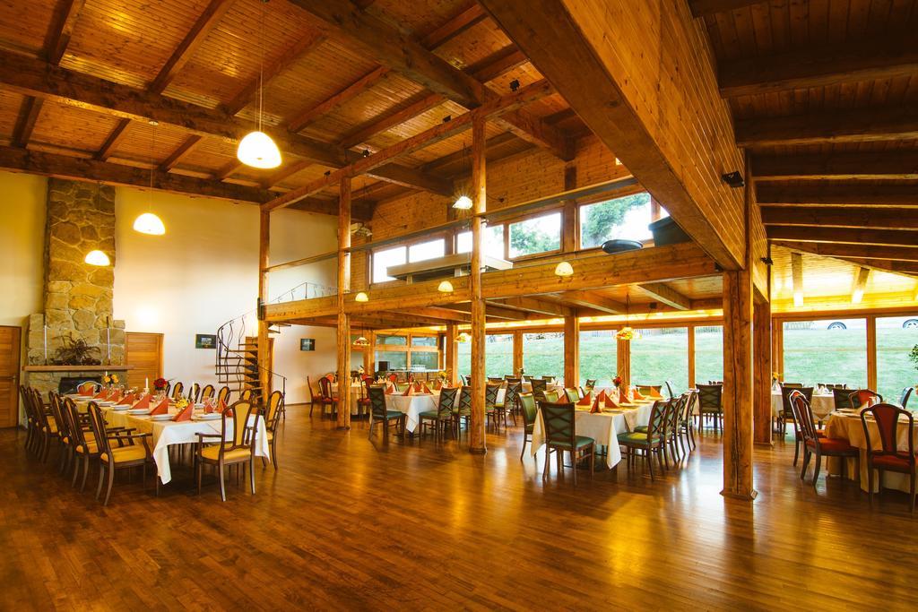 Golf Hotel Pianu Pianu de Jos Экстерьер фото